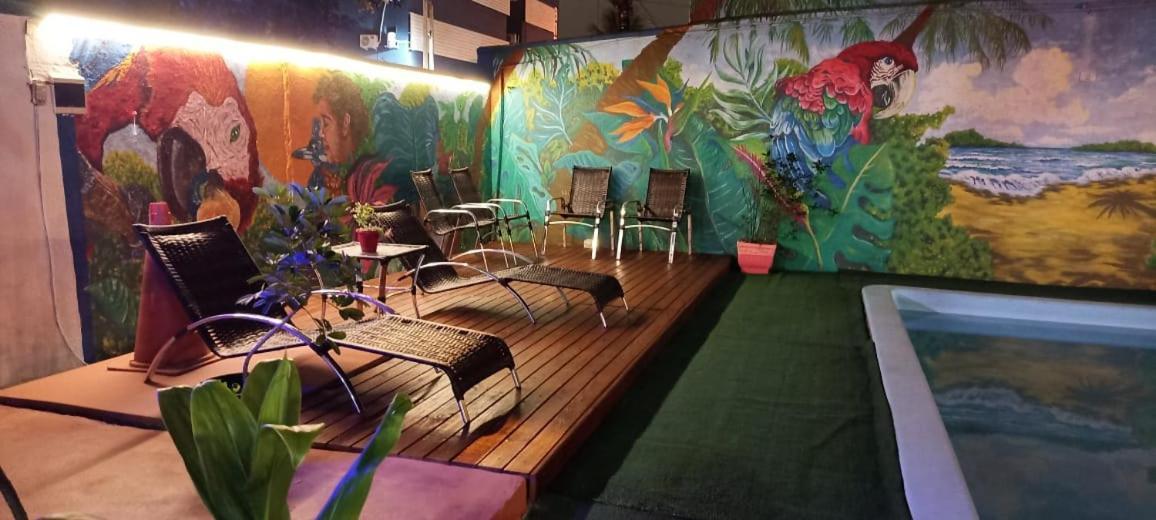 Oceanic Hostel Balneario Camboriu Bagian luar foto