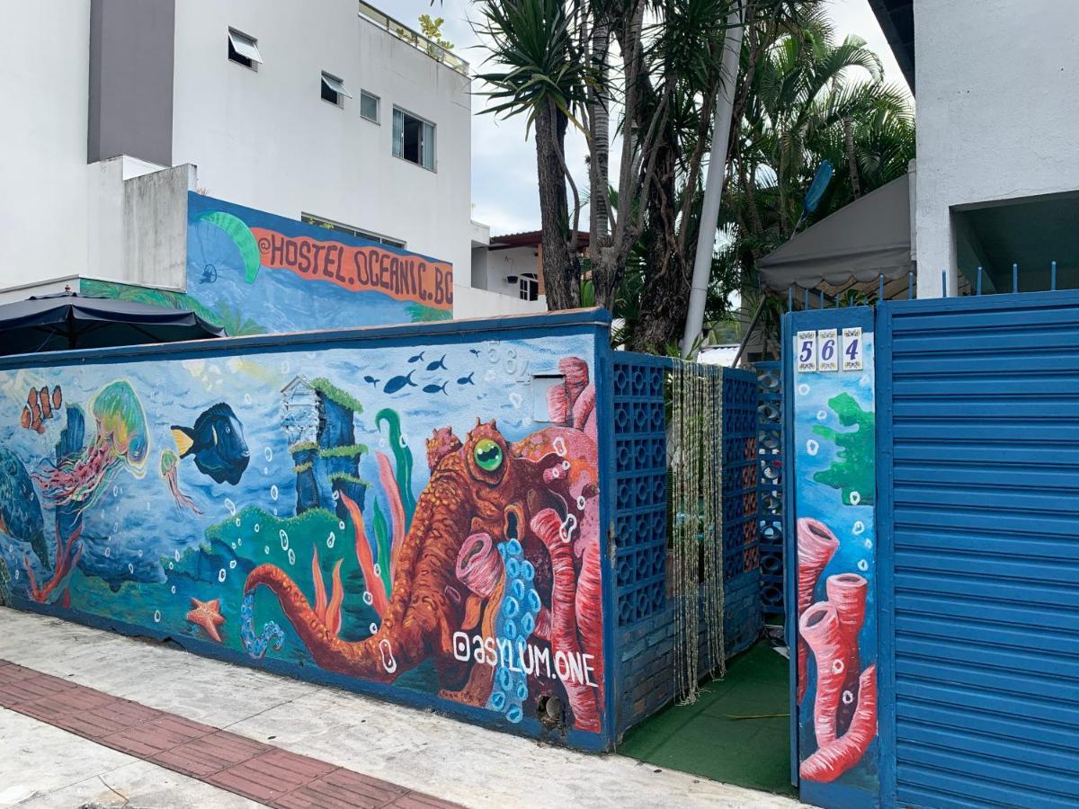 Oceanic Hostel Balneario Camboriu Bagian luar foto