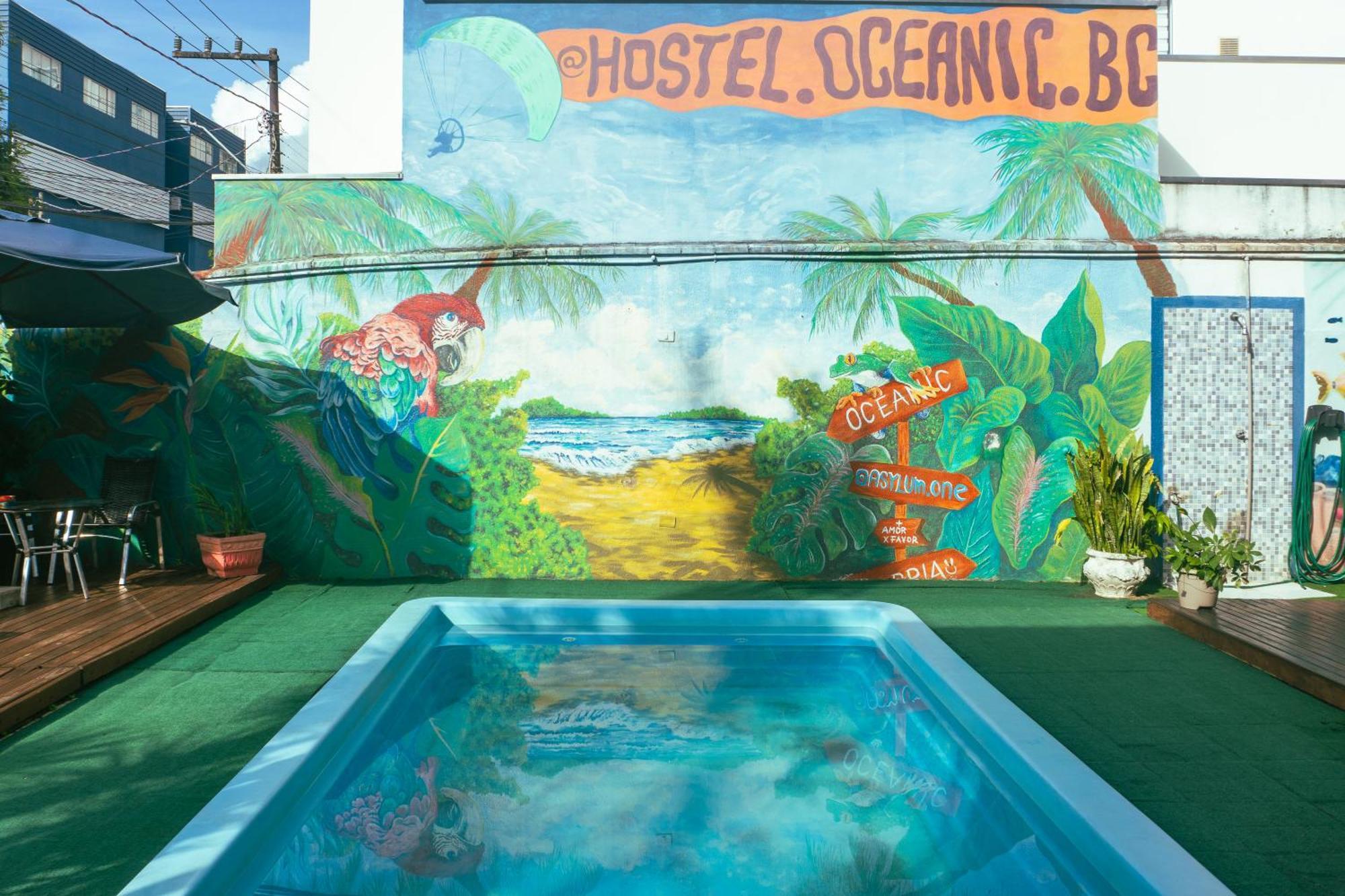 Oceanic Hostel Balneario Camboriu Bagian luar foto