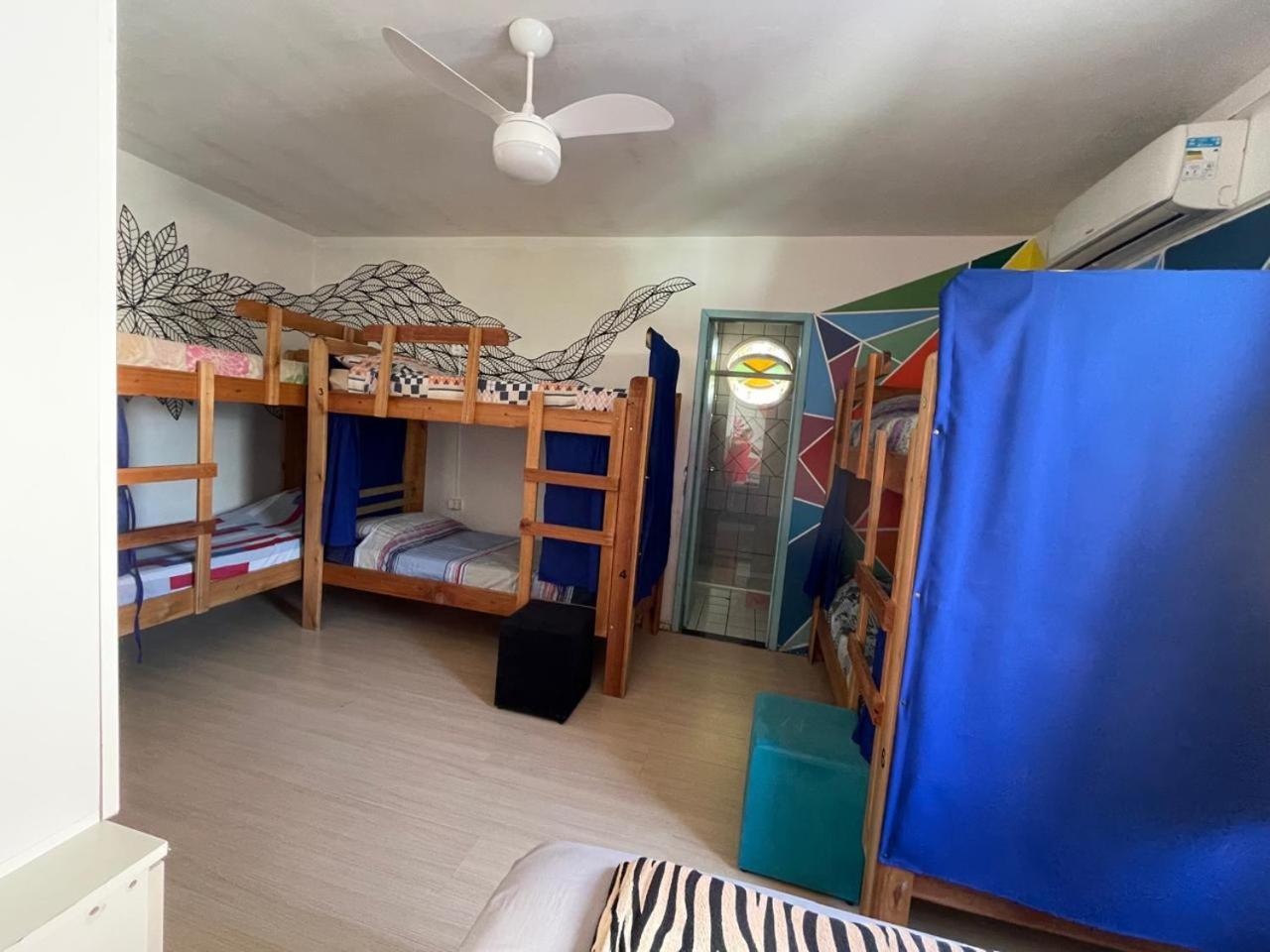 Oceanic Hostel Balneario Camboriu Bagian luar foto